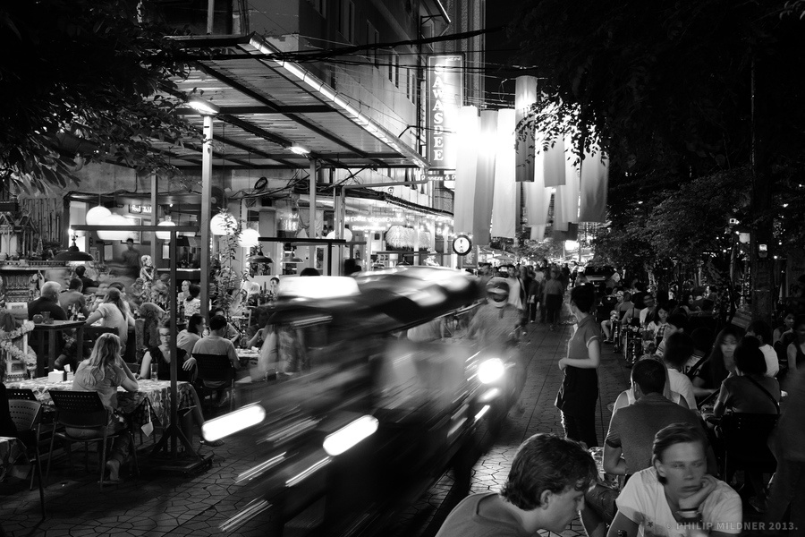 Busy night life near Khaosan road, Bangkok.